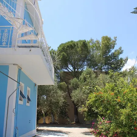 Blue Studios Antonia דירה לגאנאס