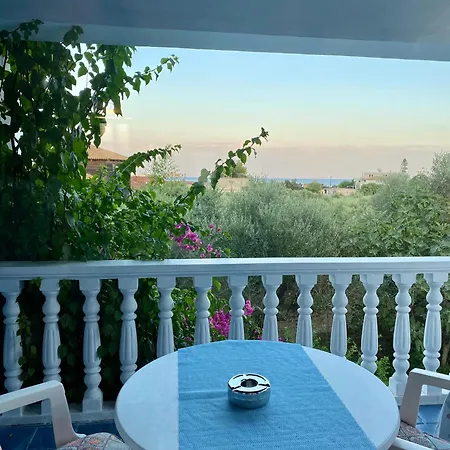 Blue Studios Antonia